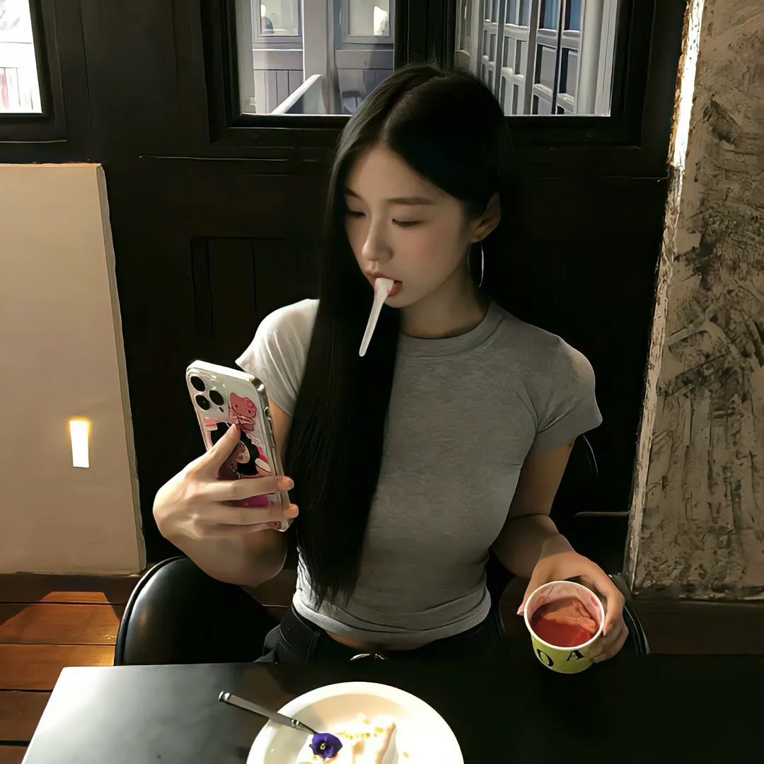 看不见的月亮